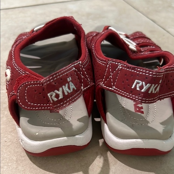 Ryka 6M Red Grotto Fishman Walking Shoes - Never Worn - Picture 6 of 6